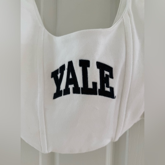 Zara YALE™ UNIVERSITY TOP - Picture 2 of 9